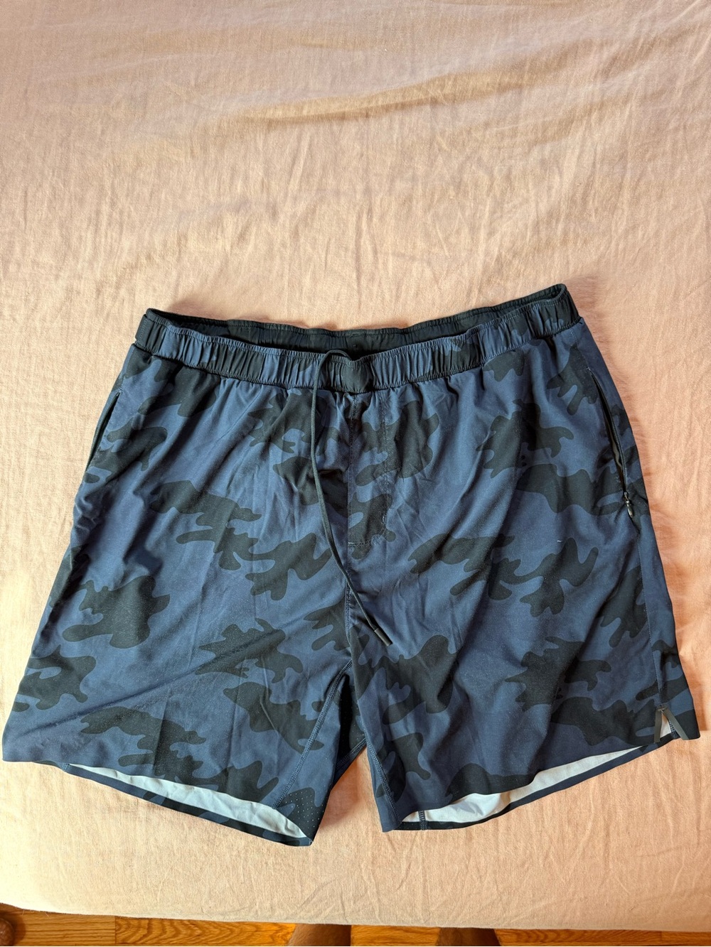 RHONE Men's Blue Black Camo Performance Shorts